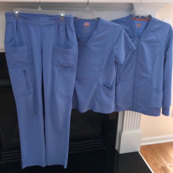 Dickies Other - Dickies brand advance scrub 3 piece set
